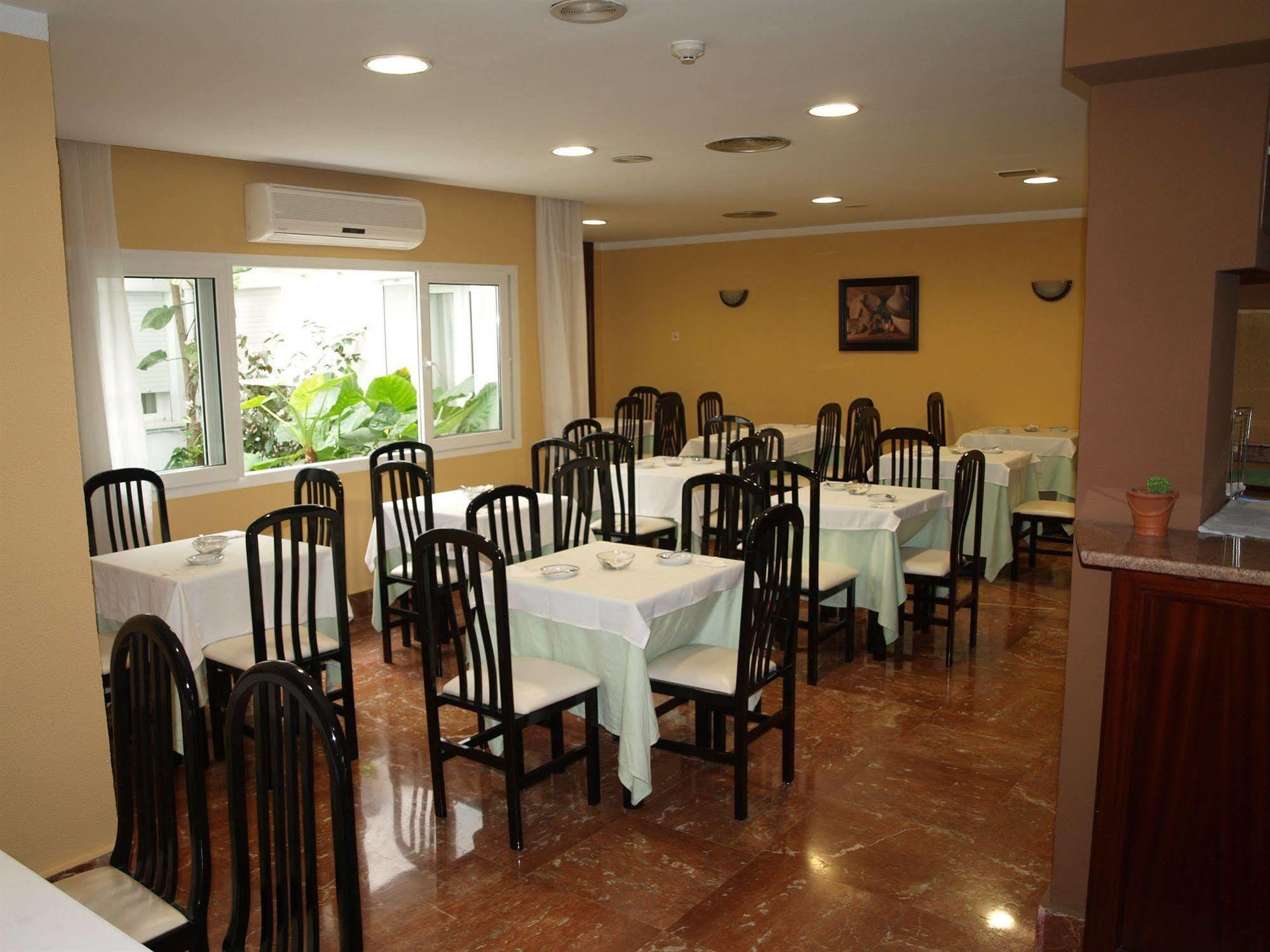 Hotel Serit Jerez de la Frontera Exteriör bild